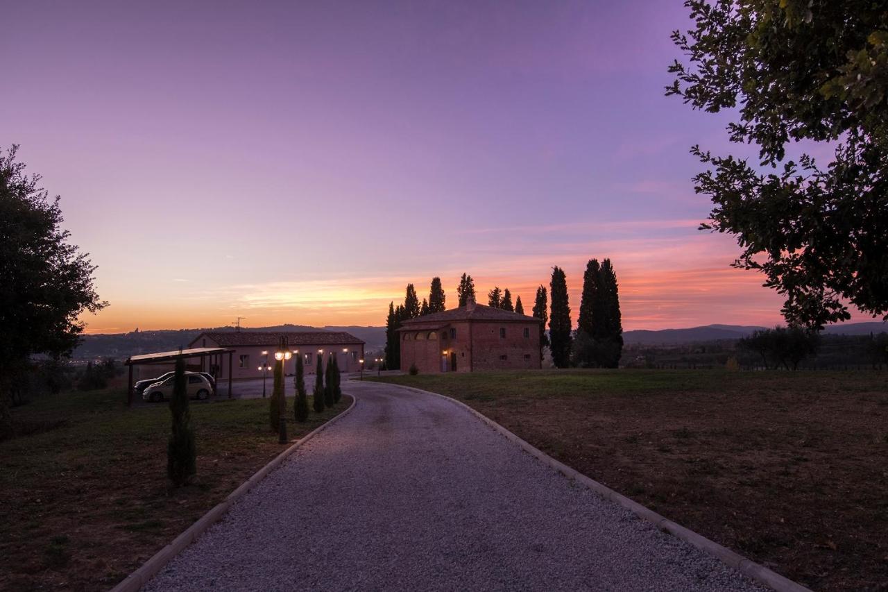 Podere Abbazia B&B Sinalunga Eksteriør bilde